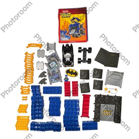 Fisher Price | Trio Blocks T3832 Batcave Set Discontinued Black Blue Red yellow - Picture 2 of 12